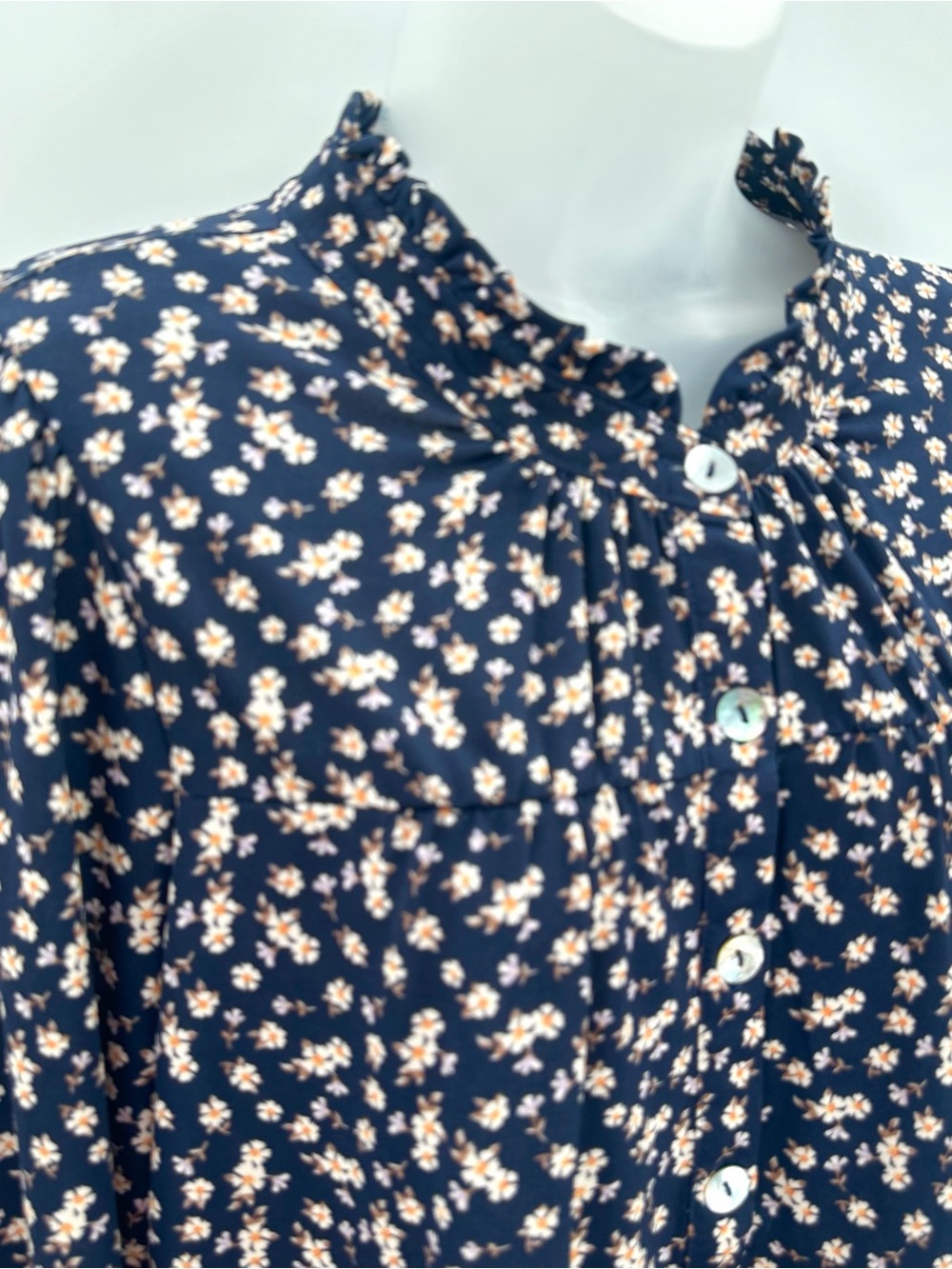 Kaleigh Top Womens XL Navy Blue Floral ORION Full Button Knit Blouse L/S NWT